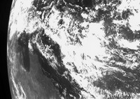 индийский зонд «чандраян-1» передал на землю первые снимки